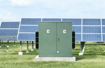 Pad-mounted transformers for utility-scale solar farm projects Pad-mounted transformers for utility-scale solar farm projects